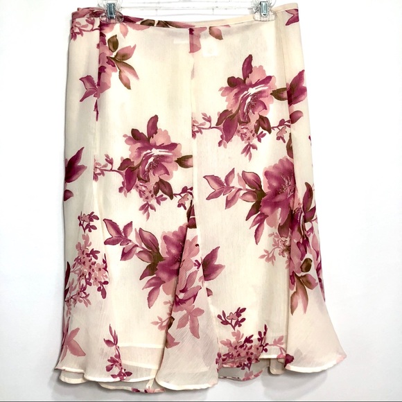 Apt. 9 Dresses & Skirts - Pink Floral Flare Midi Skirt Size 3X apt. 9